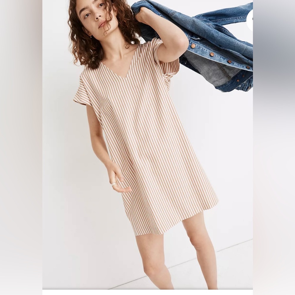 Madewell button back dress